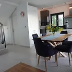 Periska *