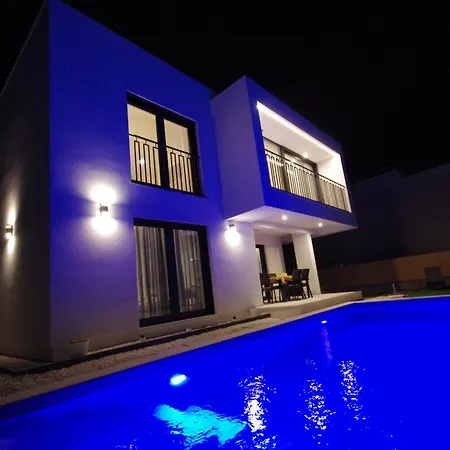 Villa Periska
