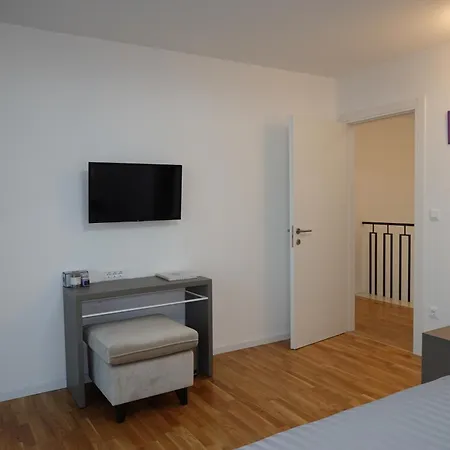 Periska Villa